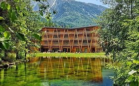 Au Charmant Petit Lac - Ecohotel Parc & Spa